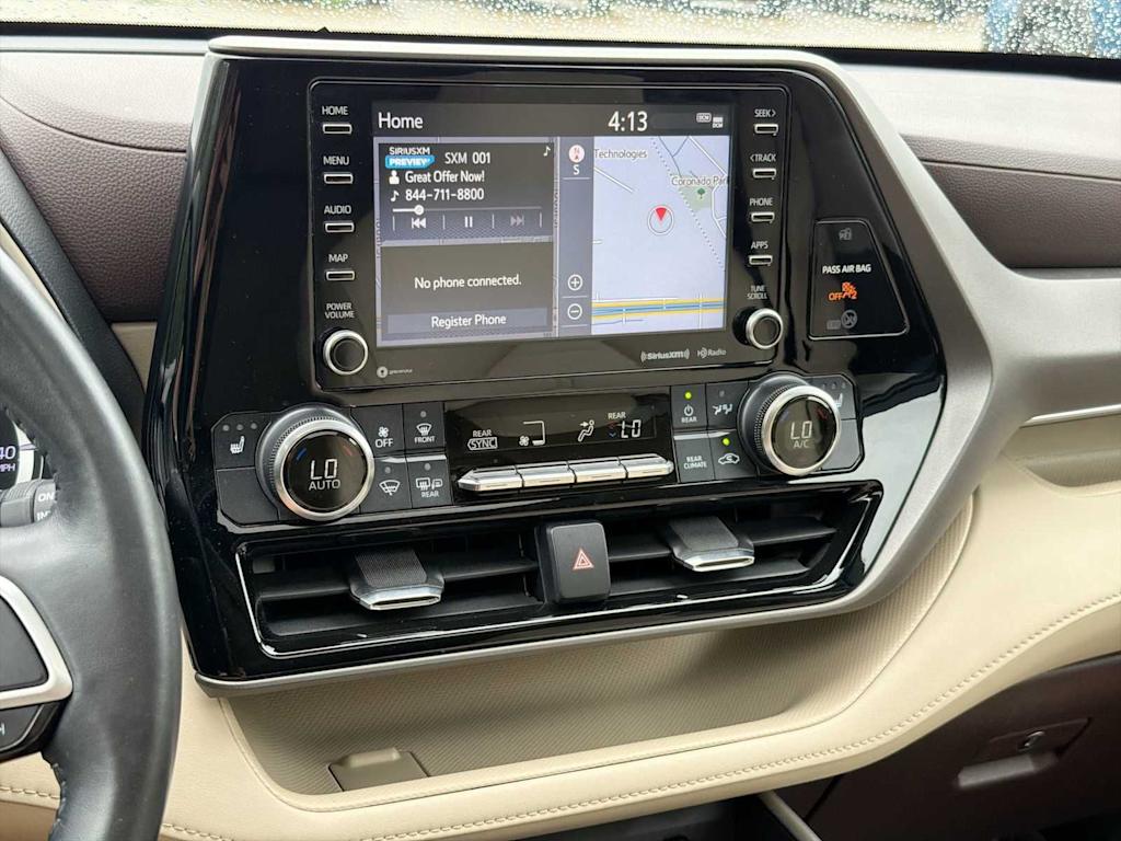 Thumbnail: 2022 Toyota Highlander - 14