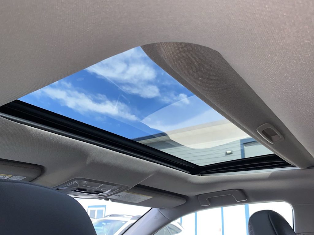 Thumbnail: 2015 Toyota Highlander - 26