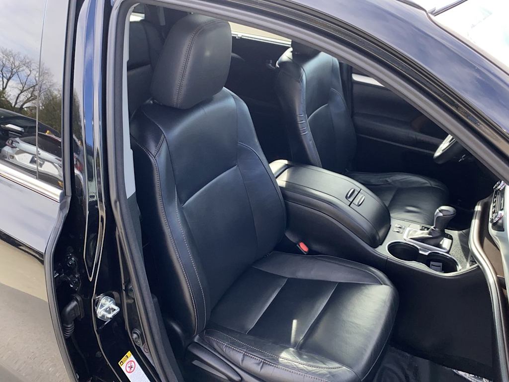 Thumbnail: 2015 Toyota Highlander - 11