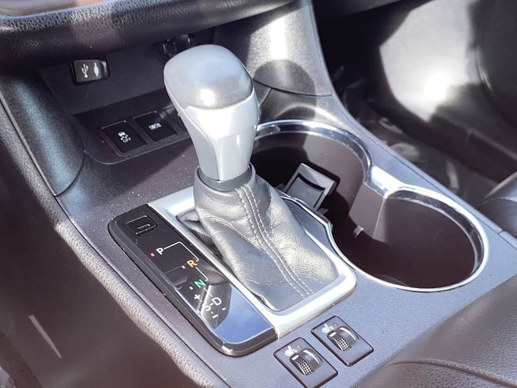 Thumbnail: 2015 Toyota Highlander - 34