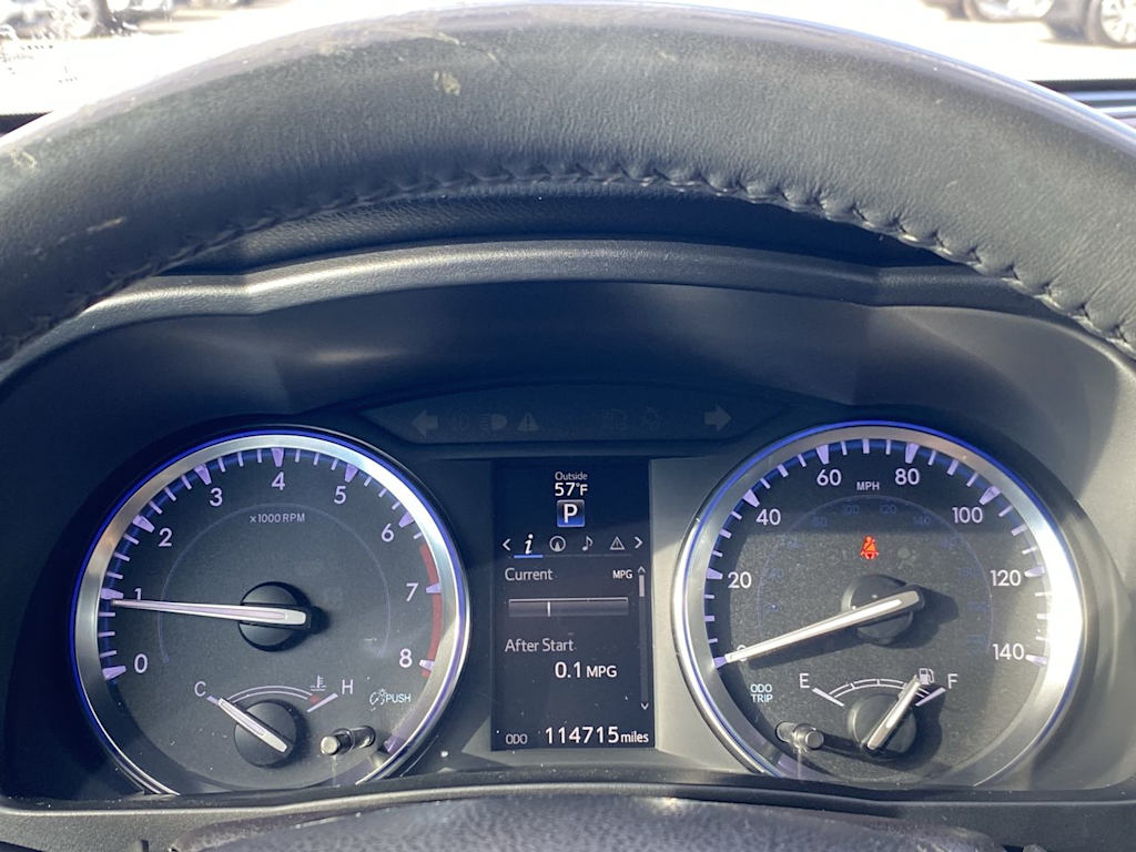 Thumbnail: 2015 Toyota Highlander - 16