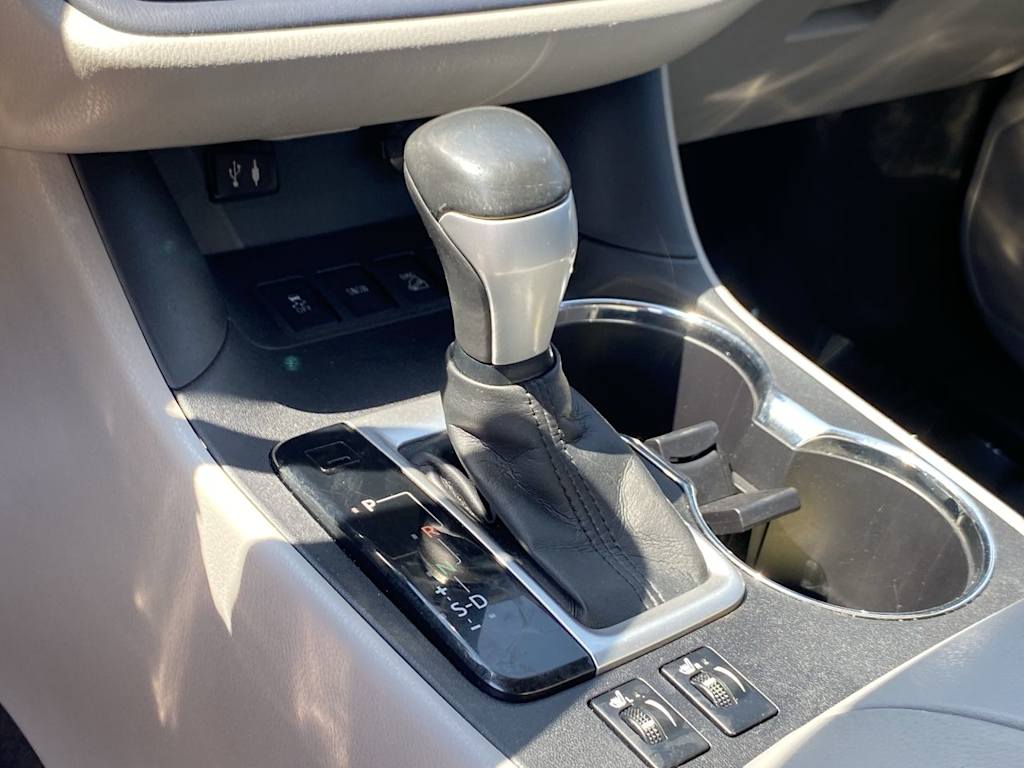 2014 Toyota Highlander XLE 35