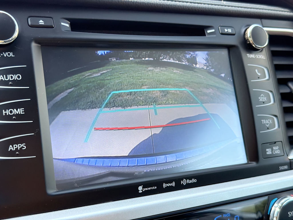 Thumbnail: 2019 Toyota Highlander - 30