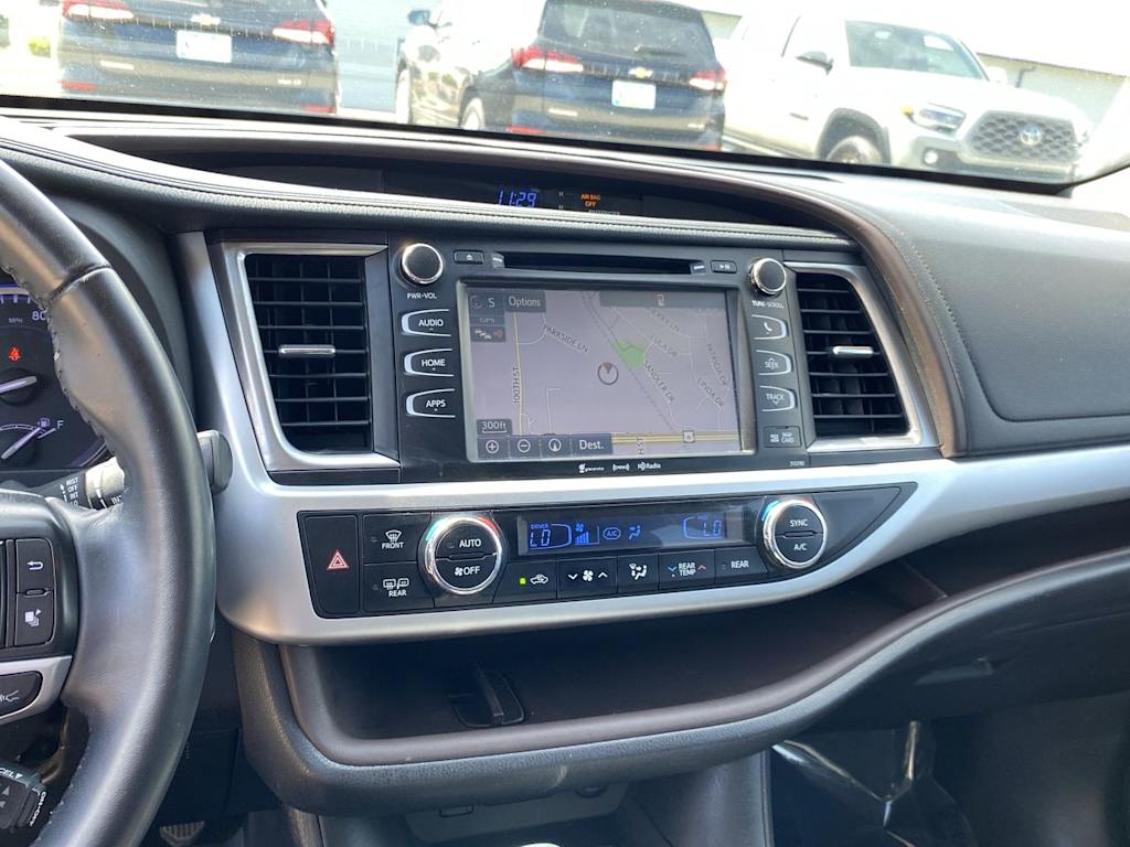 2018 Toyota Highlander XLE 14