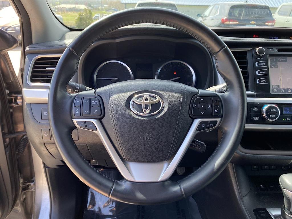 2018 Toyota Highlander XLE 13