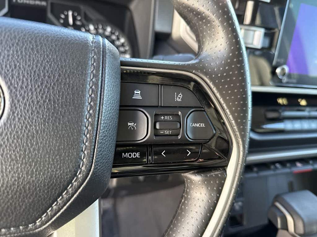 Thumbnail: 2023 Toyota Tundra - 10