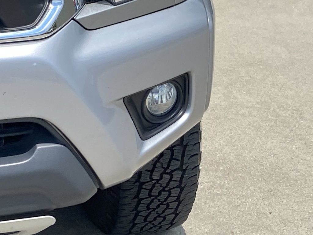 2015 Toyota Tacoma Base 7