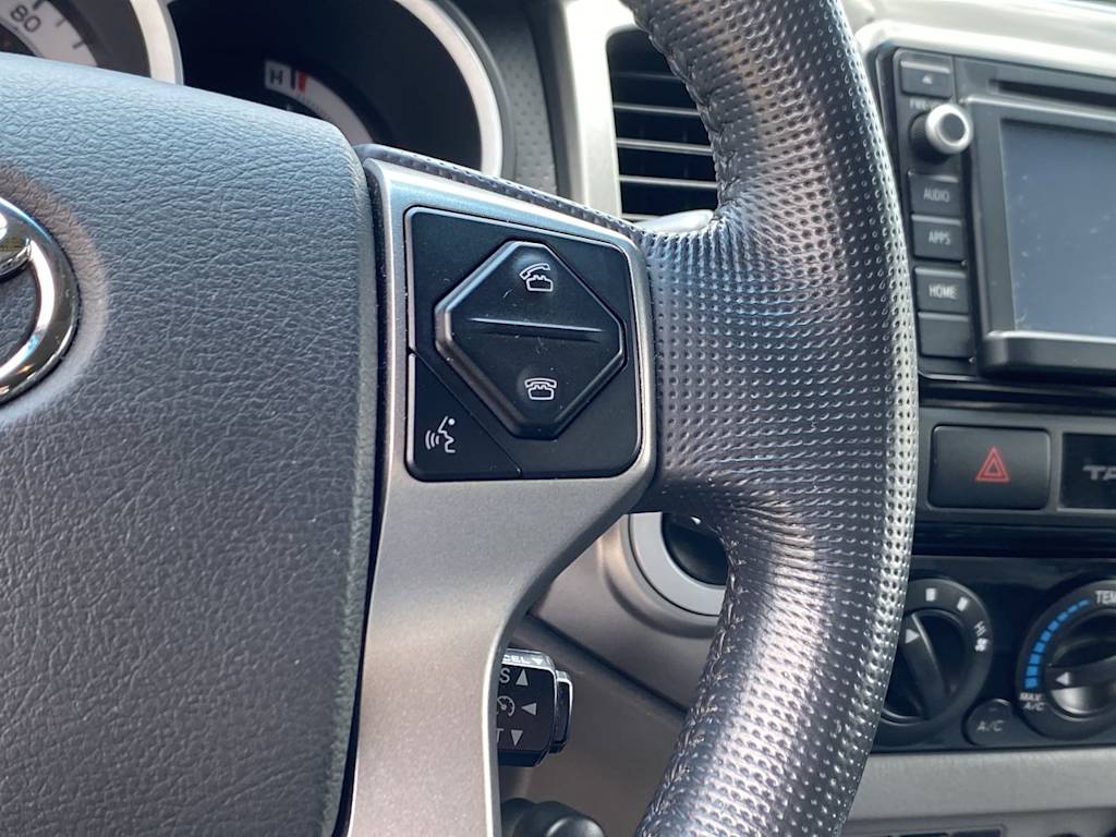 2015 Toyota Tacoma Base 27