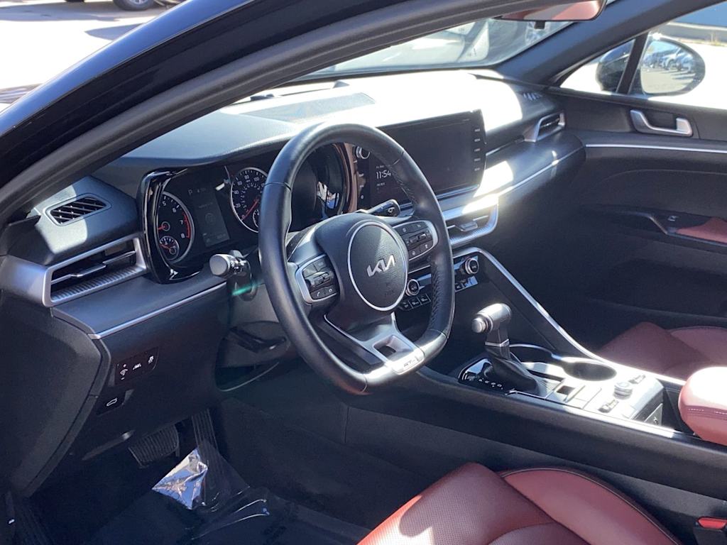 Thumbnail: 2023 Kia K5 - 2