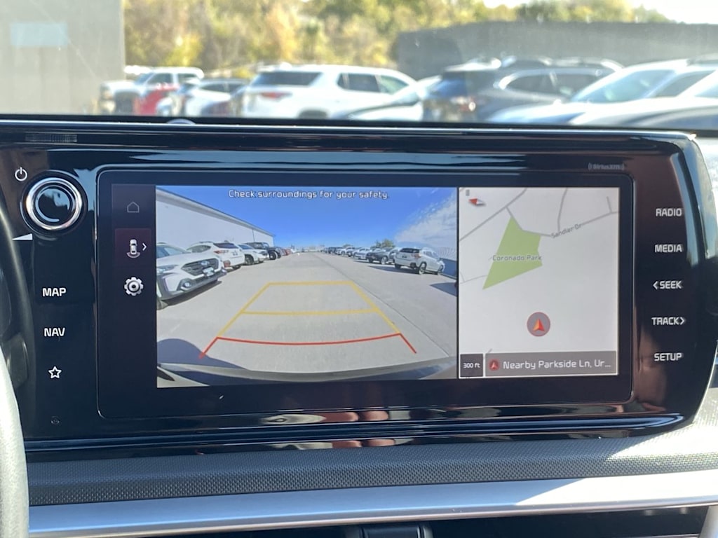 Thumbnail: 2023 Kia K5 - 32