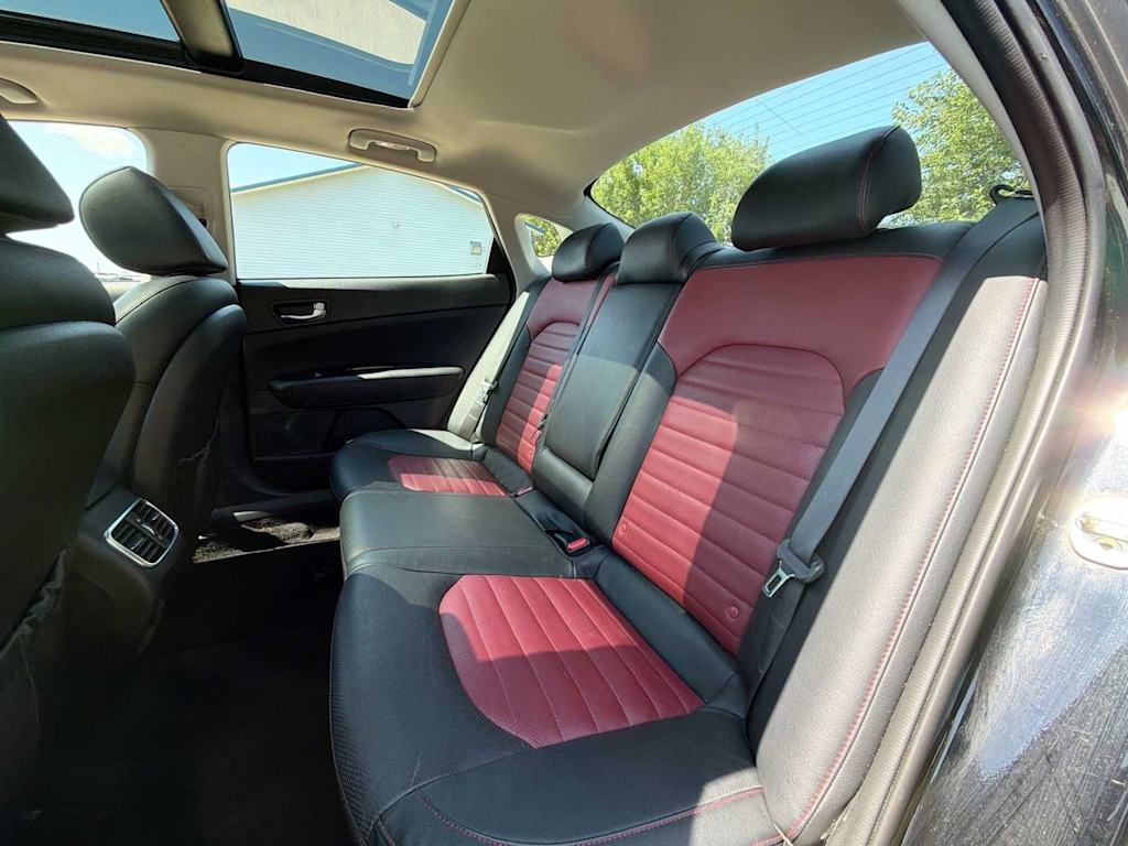 Thumbnail: 2020 Kia Optima - 26