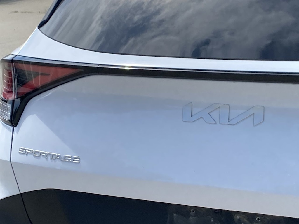 Thumbnail: 2024 Kia Sportage - 6
