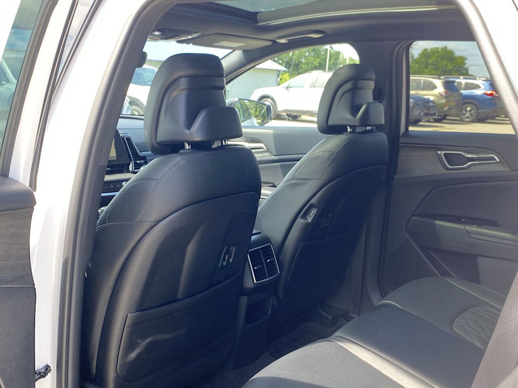 Thumbnail: 2024 Kia Sportage - 11