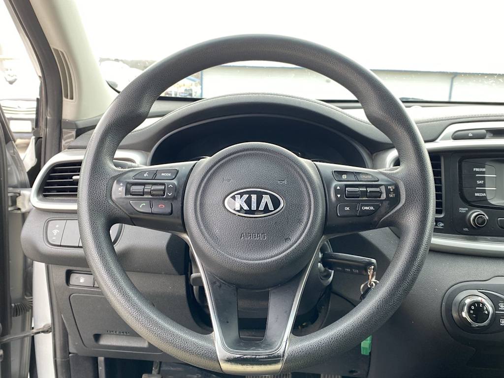 2016 Kia Sorento LX 14