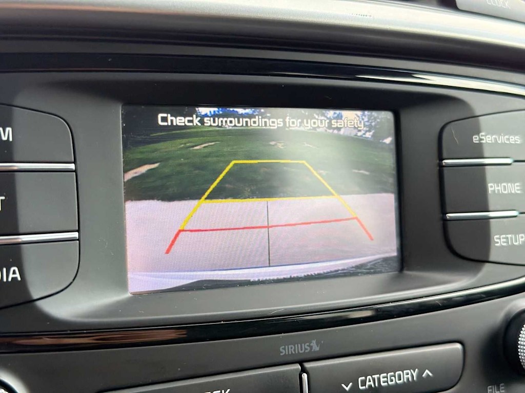 Thumbnail: 2016 Kia Sorento - 28