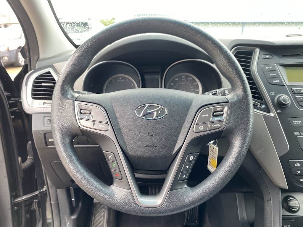 Thumbnail: 2016 Hyundai Santa Fe - 12
