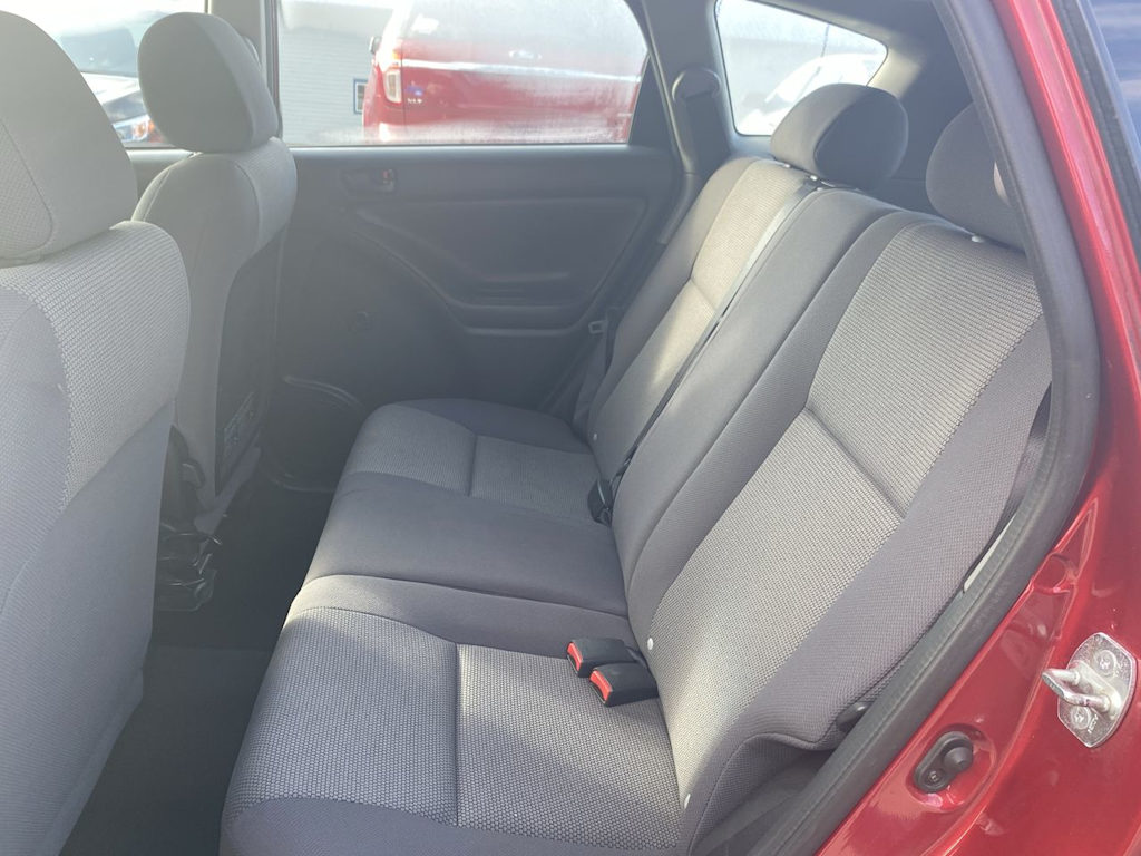Thumbnail: 2008 Pontiac Vibe - 24