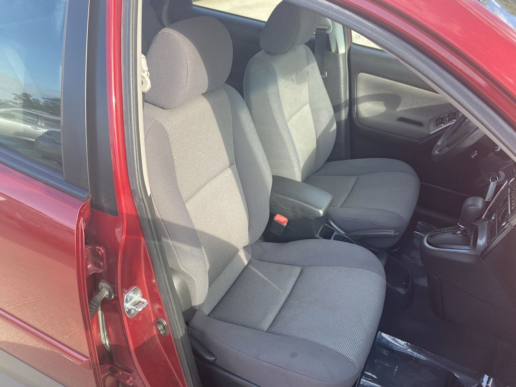 Thumbnail: 2008 Pontiac Vibe - 11