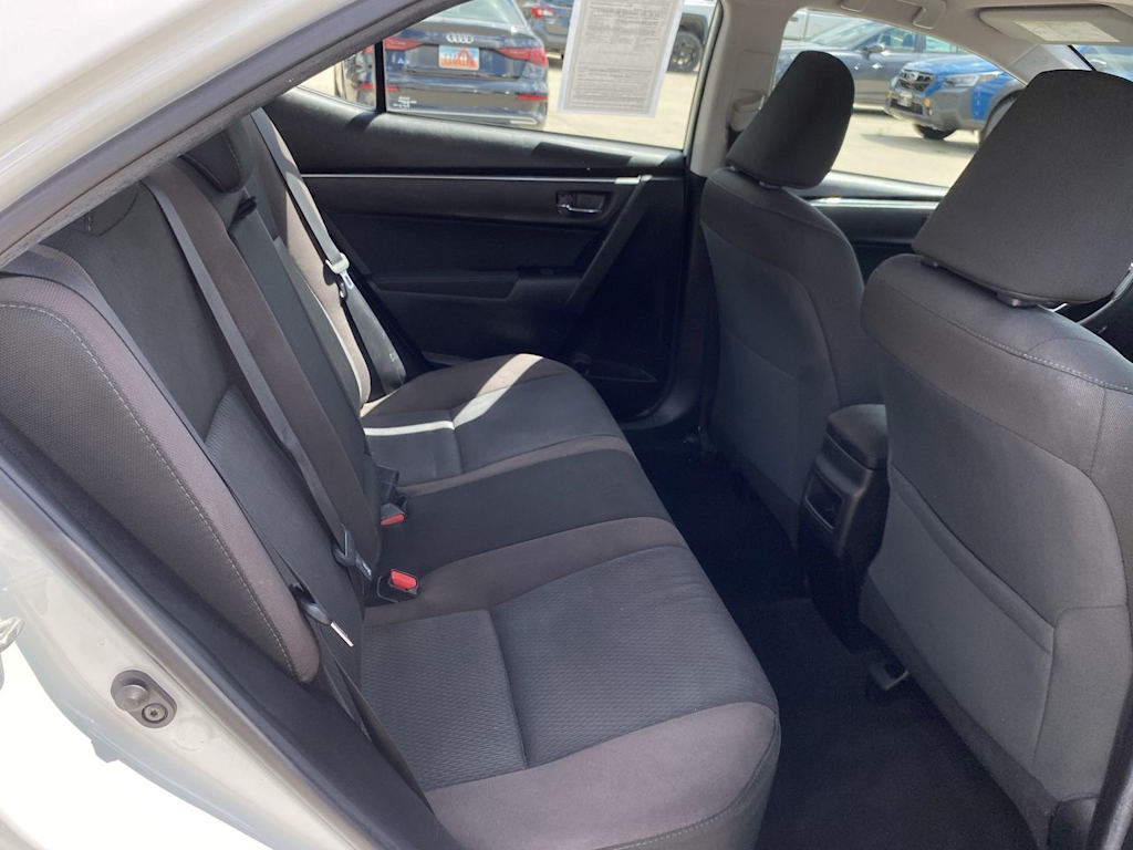 Thumbnail: 2018 Toyota Corolla - 25
