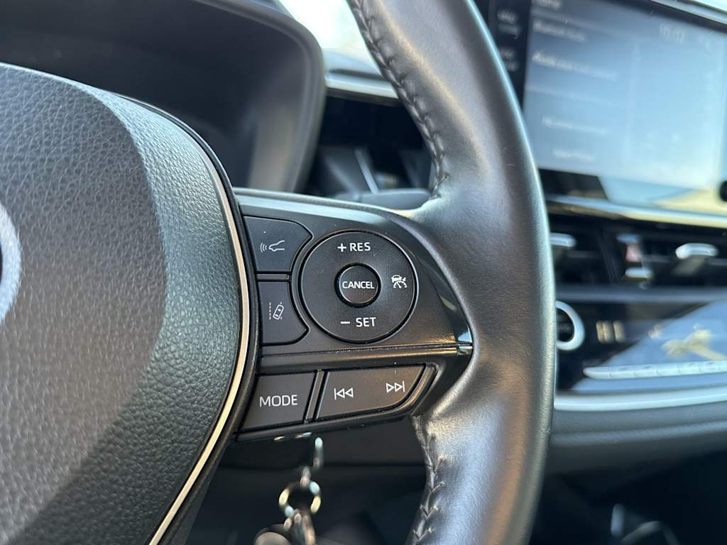 Thumbnail: 2022 Toyota Corolla - 27