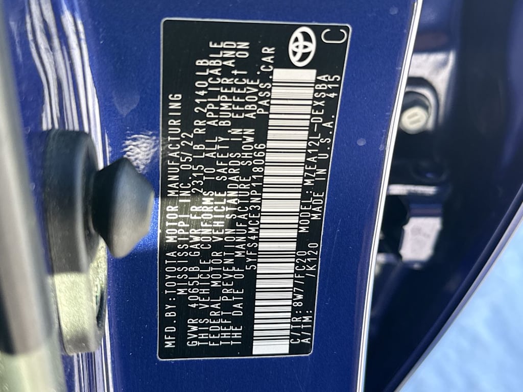 Thumbnail: 2022 Toyota Corolla - 18