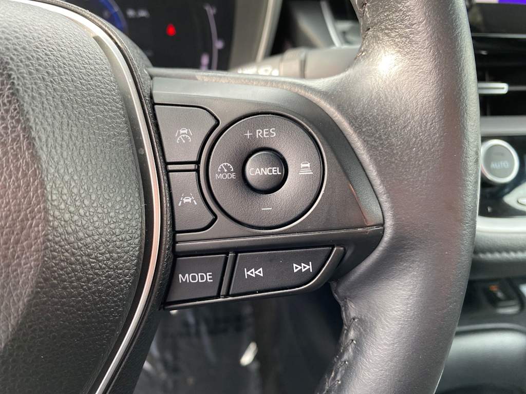 Thumbnail: 2023 Toyota Corolla - 30