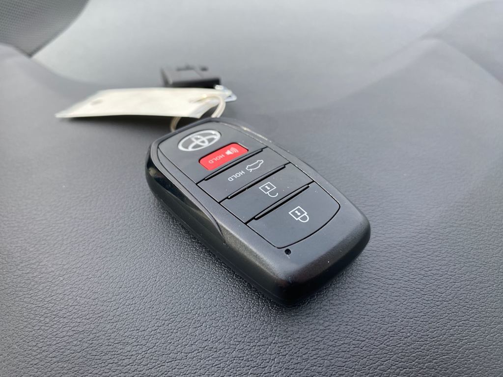 Thumbnail: 2023 Toyota Corolla - 17