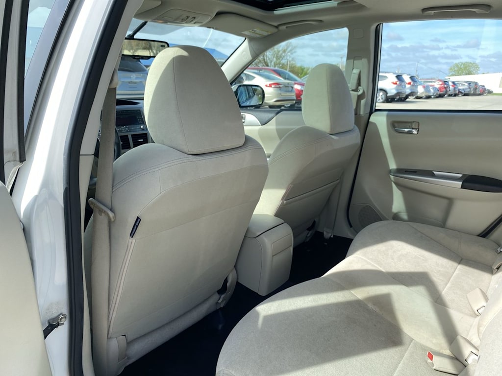 2010 Subaru Impreza  12