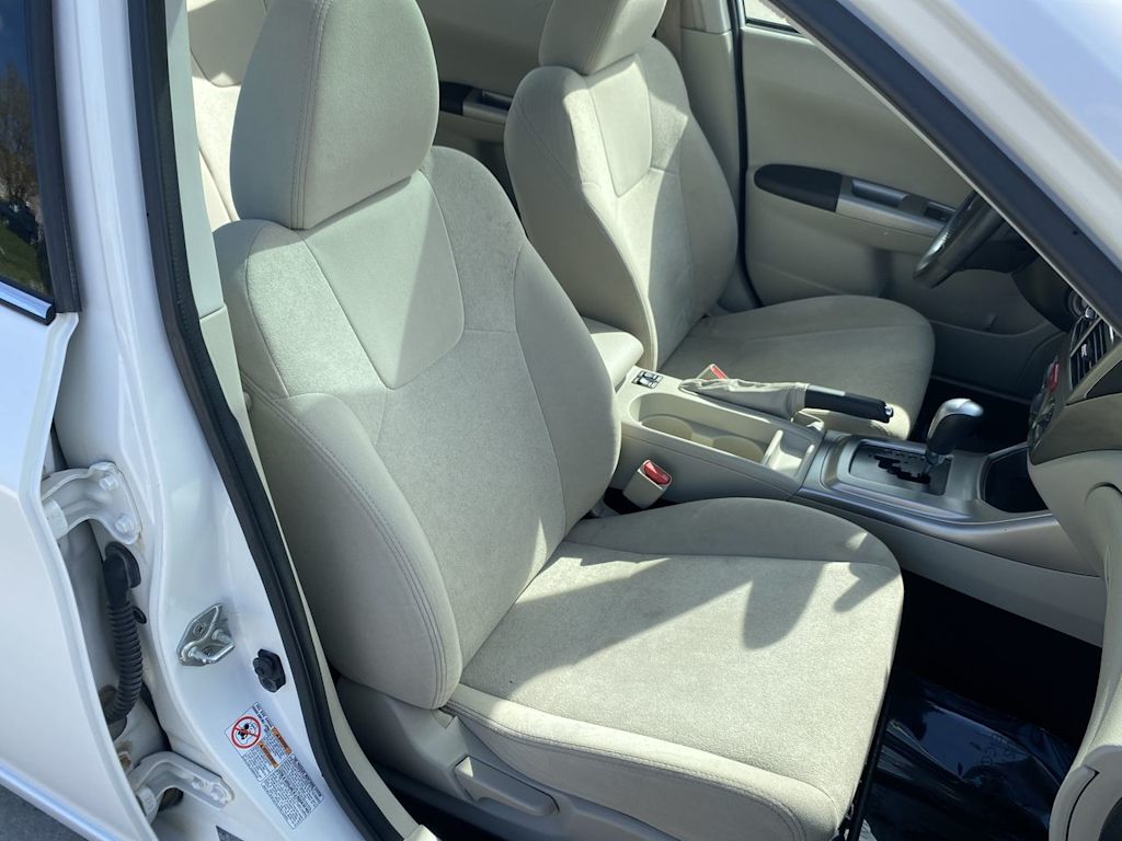 2010 Subaru Impreza  11