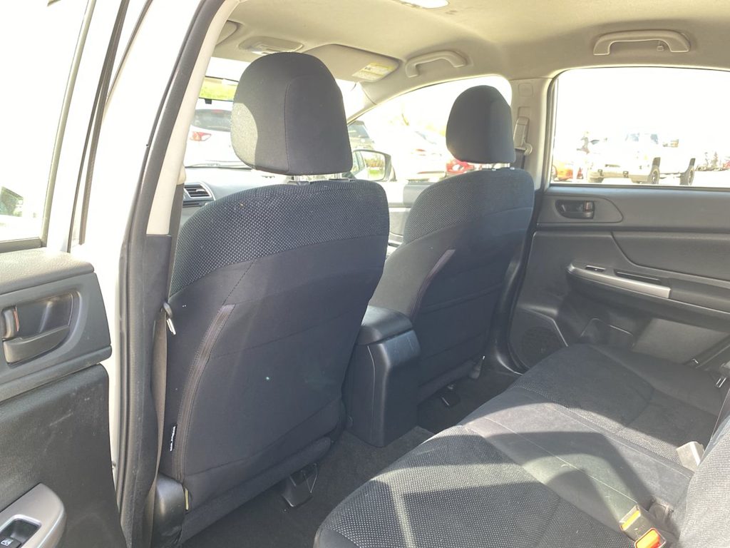 2016 Subaru Impreza Base 12