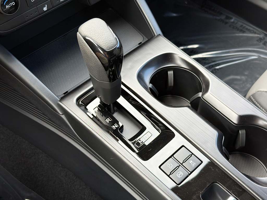 Thumbnail: 2026 Subaru Outback - 15