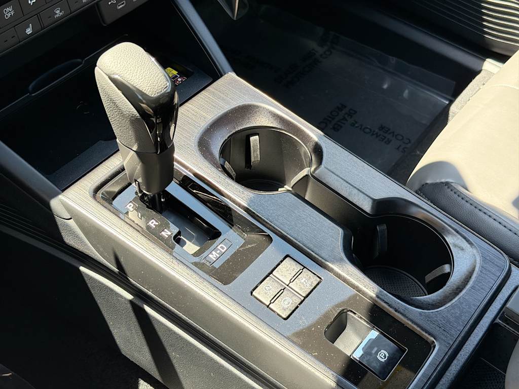 Thumbnail: 2026 Subaru Outback - 16