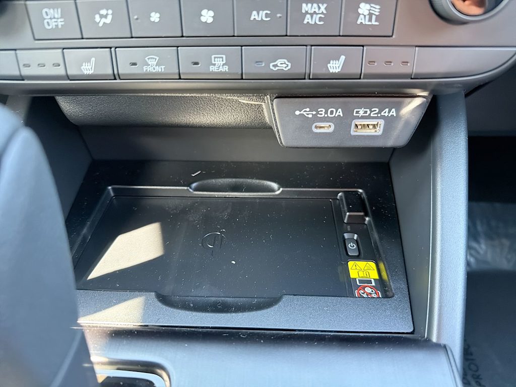 Thumbnail: 2026 Subaru Outback - 16