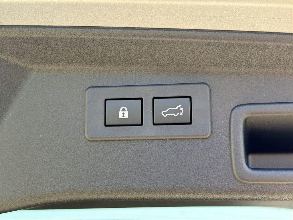 Thumbnail: 2026 Subaru Outback - 36