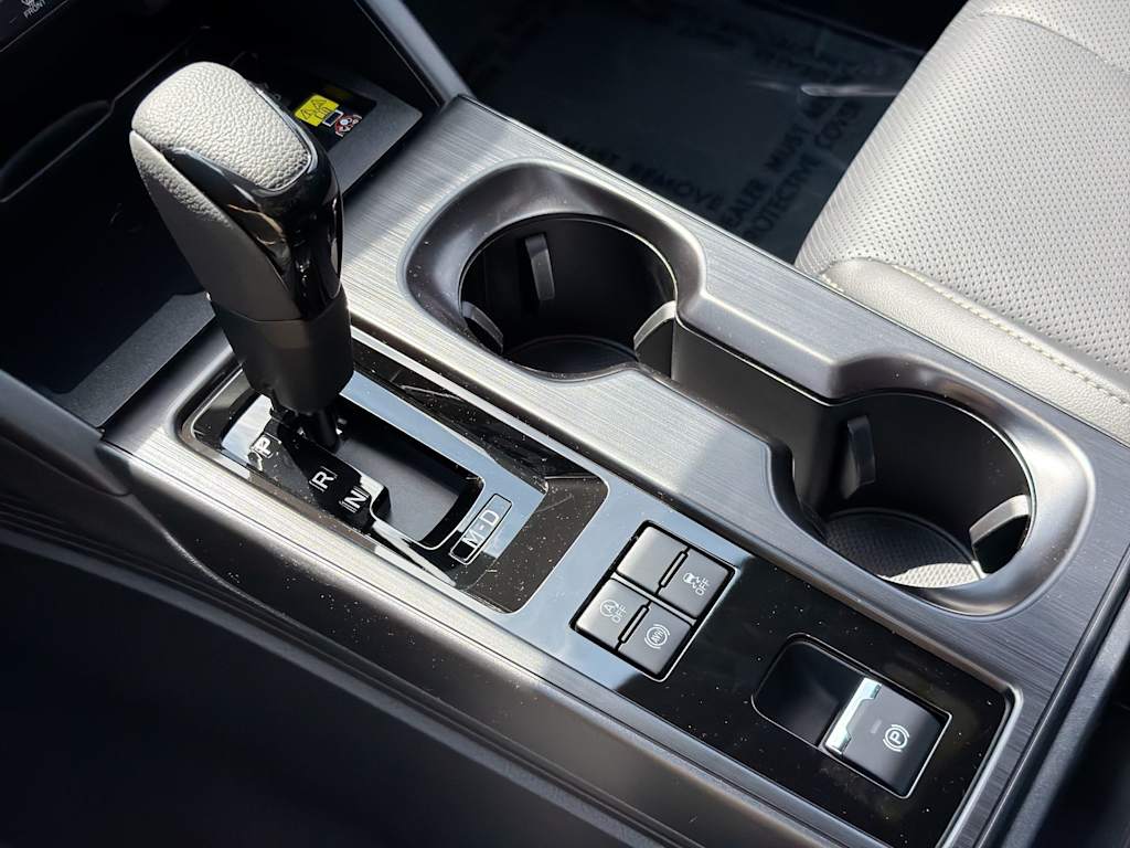 Thumbnail: 2026 Subaru Outback - 15