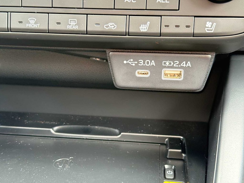 Thumbnail: 2026 Subaru Outback - 7