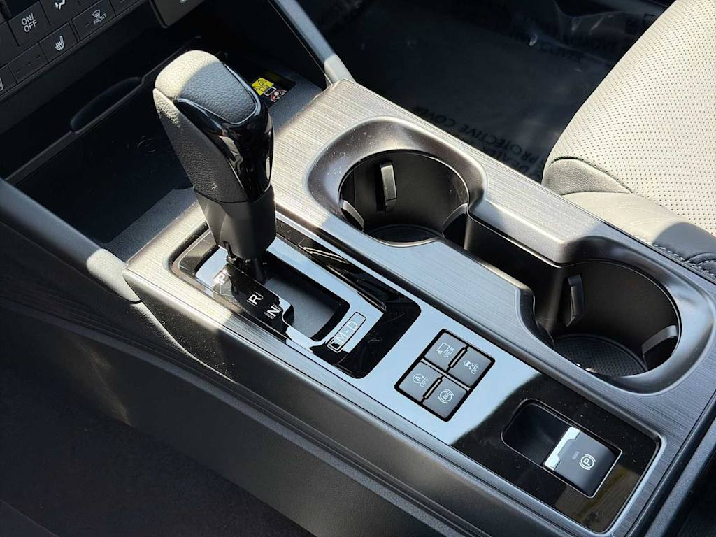 Thumbnail: 2026 Subaru Outback - 15
