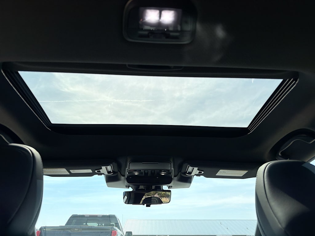 Thumbnail: 2026 Subaru Outback - 26