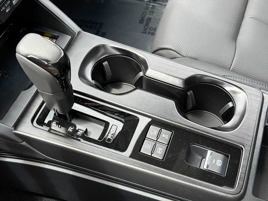 Thumbnail: 2026 Subaru Outback - 15