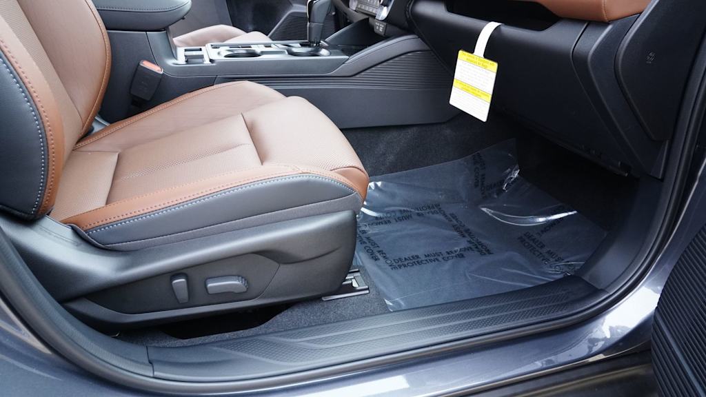 Thumbnail: 2026 Subaru Outback - 12