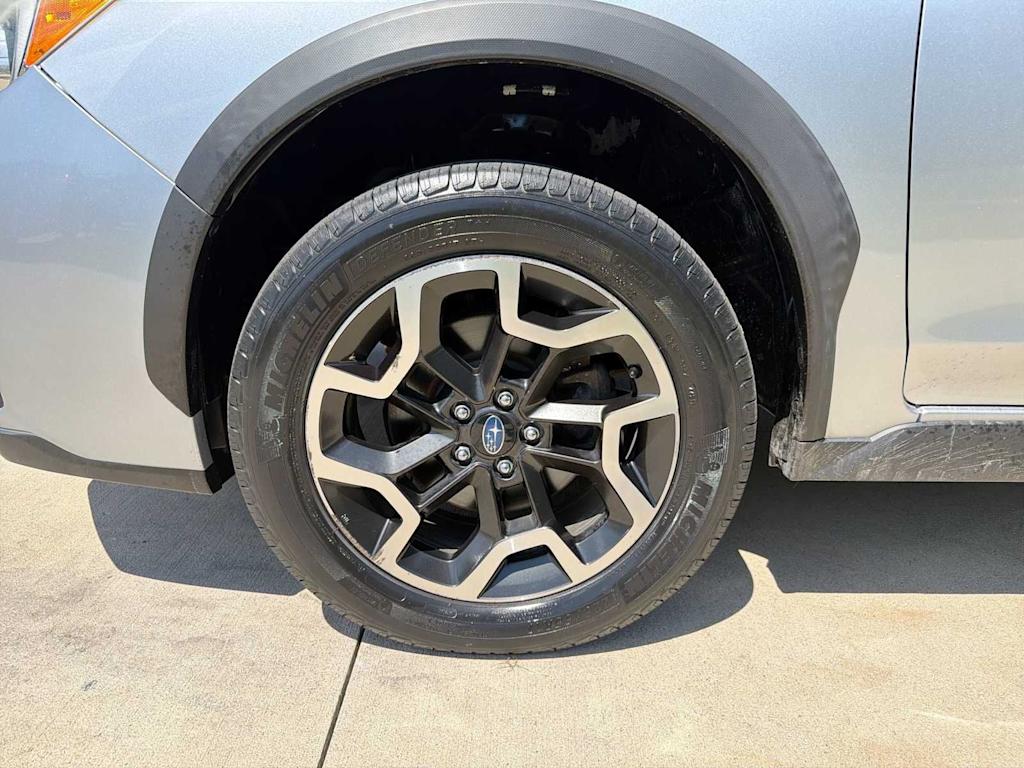Thumbnail: 2016 Subaru Crosstrek - 6
