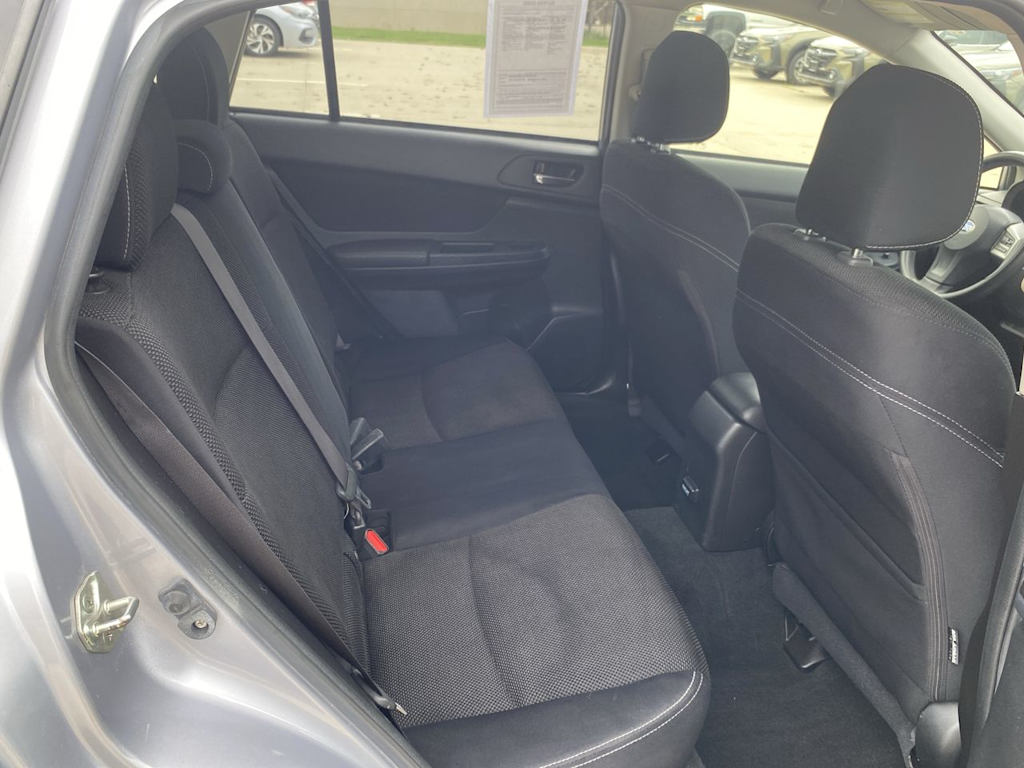 2014 Subaru XV Crosstrek Premium 26
