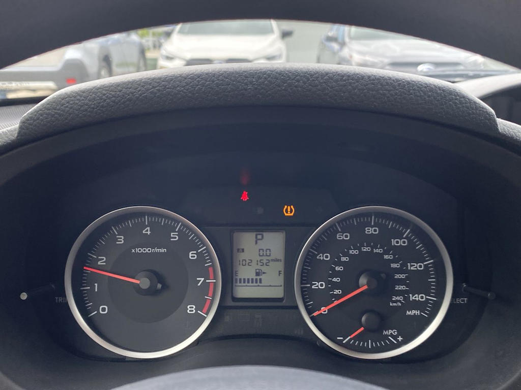2014 Subaru XV Crosstrek Premium 16