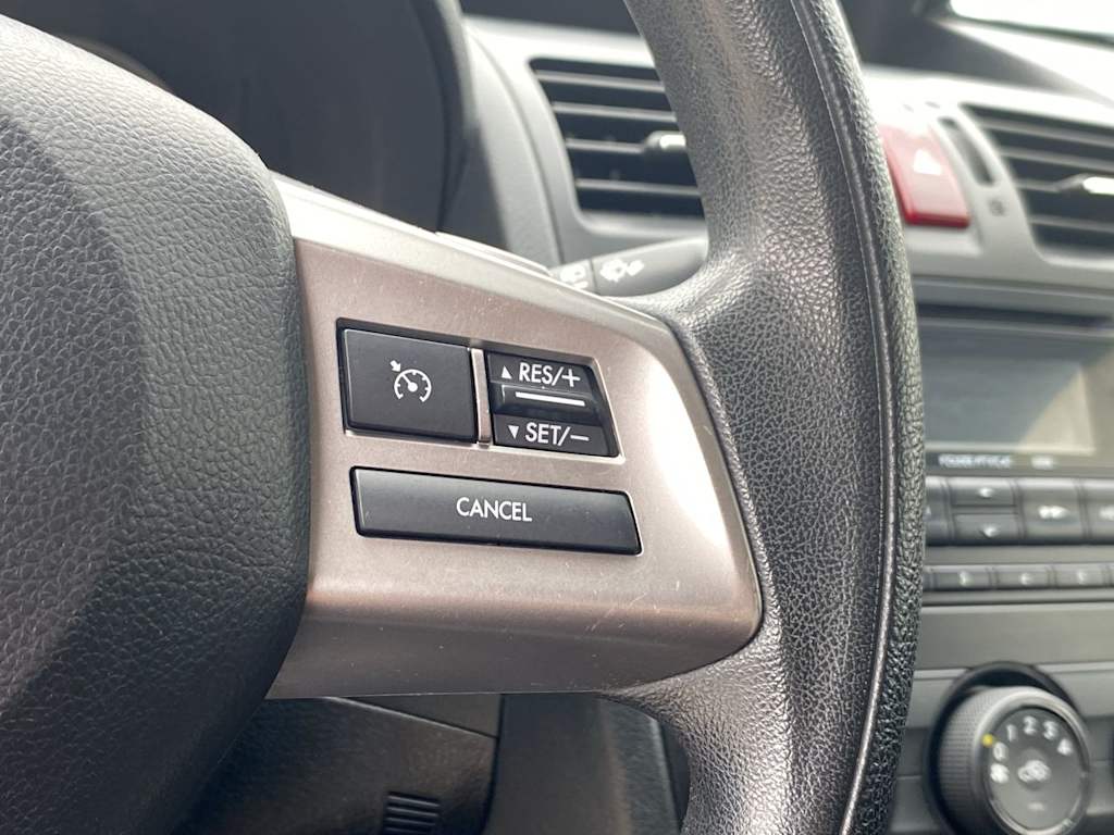 2014 Subaru XV Crosstrek Premium 28
