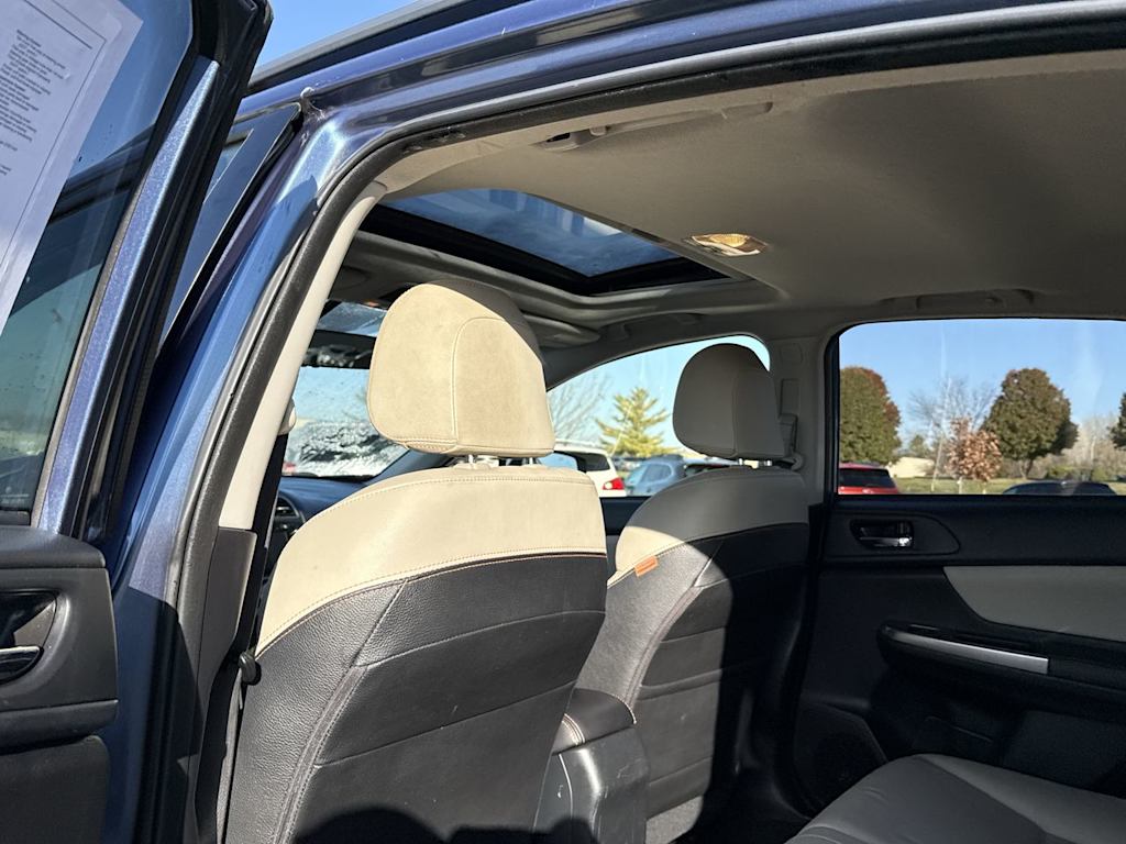 Thumbnail: 2017 Subaru Crosstrek - 11