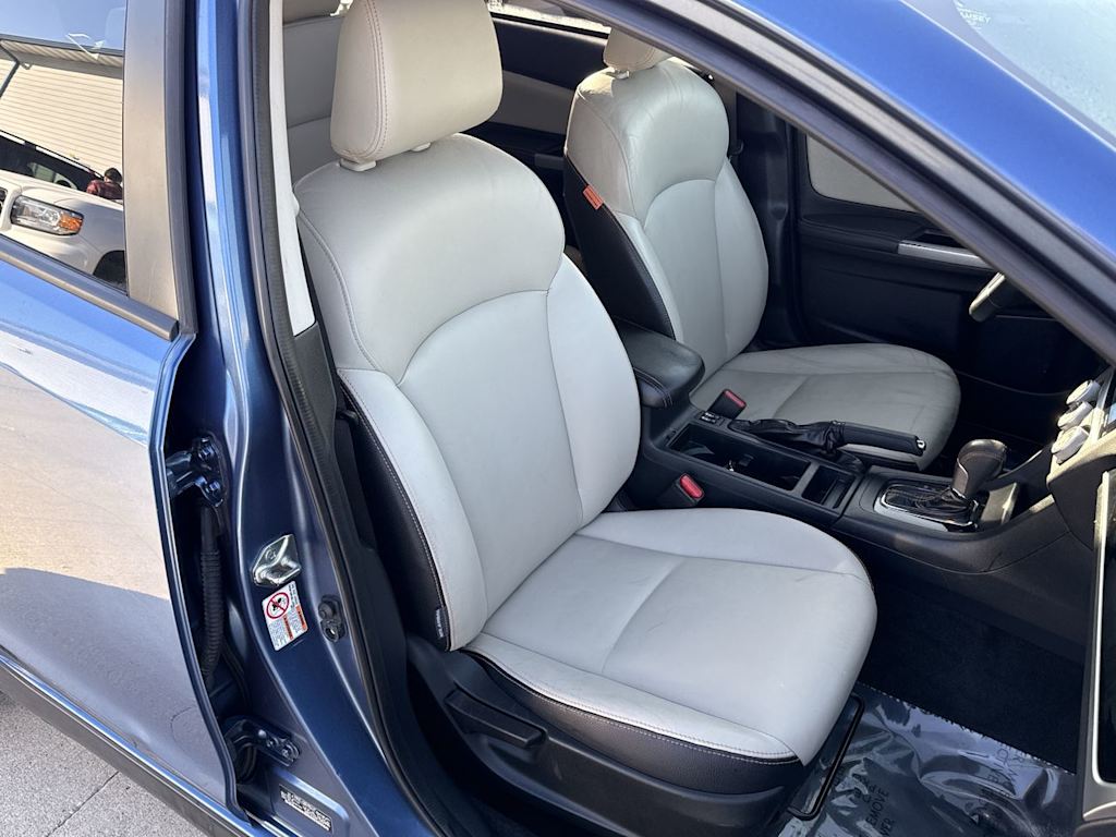 Thumbnail: 2017 Subaru Crosstrek - 10