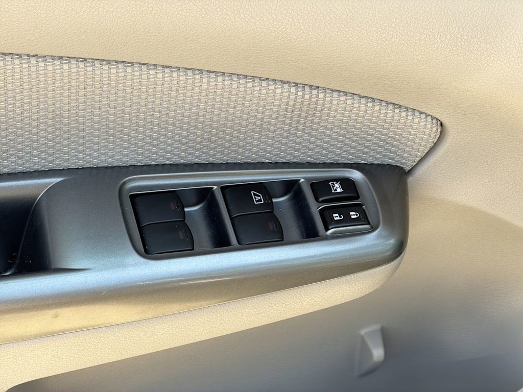 Thumbnail: 2013 Subaru Forester - 24