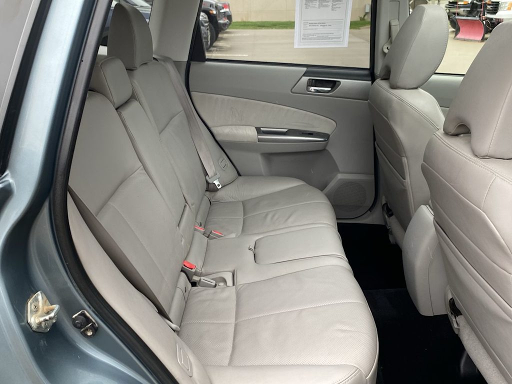2012 Subaru Forester Limited 27