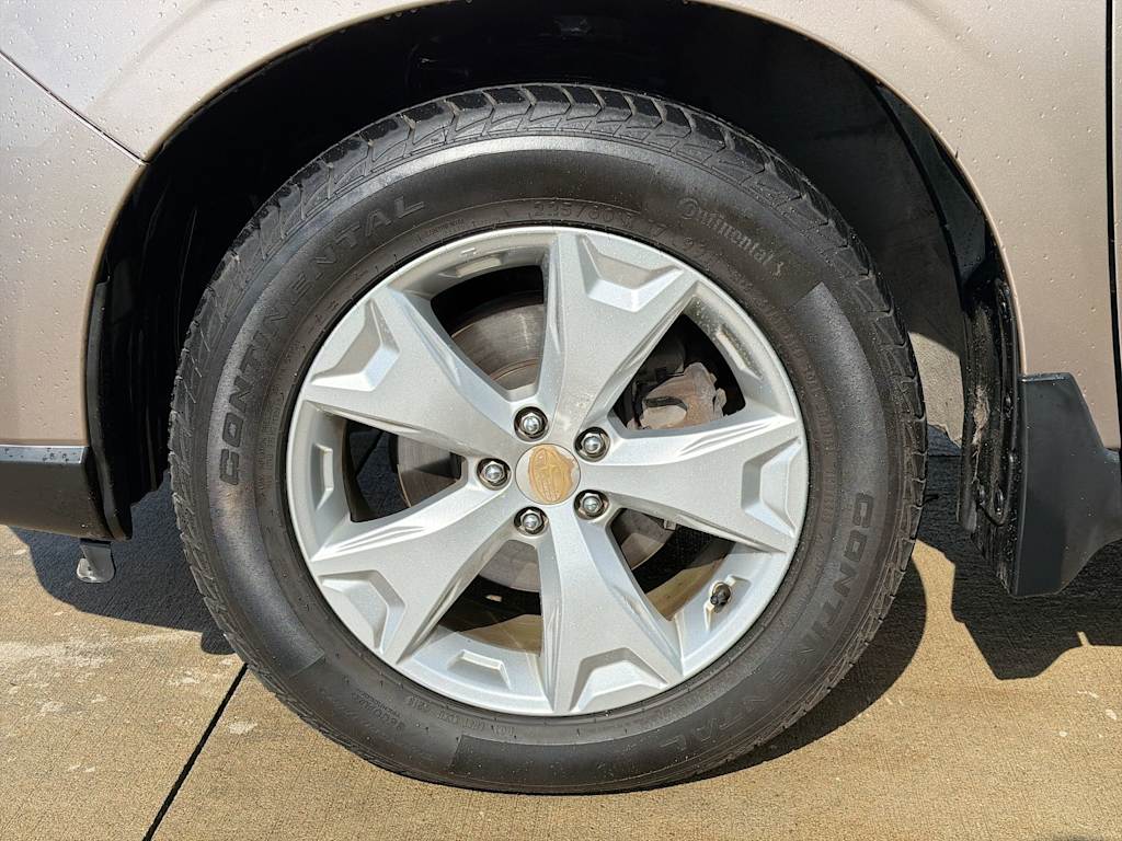 Thumbnail: 2015 Subaru Forester - 6