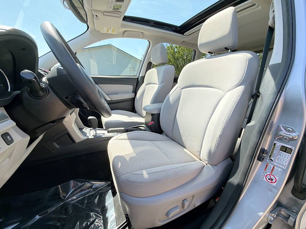 Thumbnail: 2015 Subaru Forester - 10